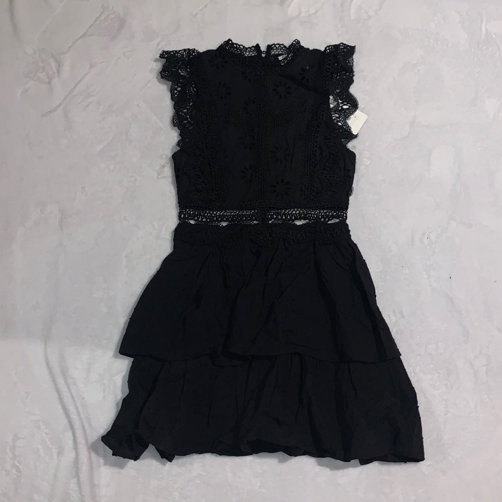 entro eyelet dress